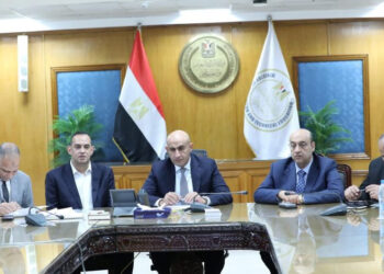 وزير التربية والتعليم يواصل متابعة غرفة عمليات امتحانات الثانوية العامة للعام الدراسي 2024/2025