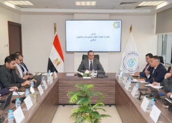 رئيس هيئة الرعاية الصحية يتابع مستجدات التحول الرقمي بمنشآت الهيئة في محافظات المرحلة الأولى