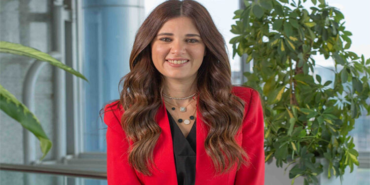 مايكروسوفت تُعين ميرنا عارف مديرًا عامًا للأسواق الناشئة في الشرق الأوسط وأفريقيا