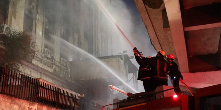 السيطرة على حريق محدود بسنترال رمسيس