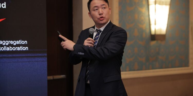 هواوي تطلق الإصدار 8.5 من الحزمة السحابية في شمال أفريقيا: فتح آفاق السحابة ودفع التحول الرقمي والذكاء الاصطناعي