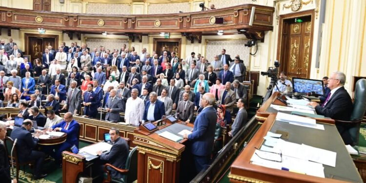 مجلس النواب يوافق نهائيًا على مشروع قانون بشأن بعض الأحكام المتعلقة بقوانين إيجار الأماكن وإعادة تنظيم العلاقة بين المؤجر والمستأجر