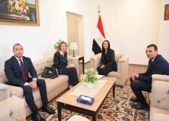 وزيرة التضامن الاجتماعي تلتقي المديرة التنفيذية لصندوق ” قادرون باختلاف”