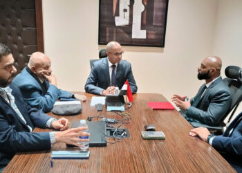 نائب وزير الإسكان يناقش مع مسئولي أحد التحالفات العالمية التصنيع المحلي للمهمات الكهروميكانيكية بمشروعات مياه الشرب والصرف الصحي