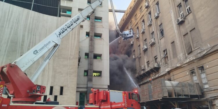 قطع خدمات الانترنت بمناطق رمسيس والتحرير والدقي بسبب حريق سنترال رمسيس