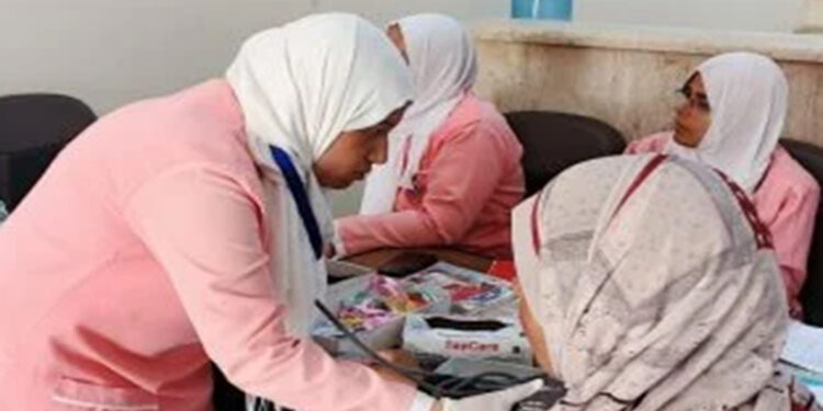 الصحة: حملة «100 يوم صحة» قدّمت 40 مليونًا و77 ألف خدمة طبية مجانية خلال 26 يومًا