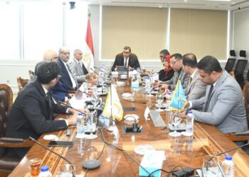 وزير الإسكان: مطلع أكتوبر طرح وحدات المرحلة الثانية من خلال “منصة مصر العقارية”