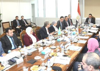 وزير الإسكان يترأس اجتماع مجلس إدارة الهيئة العامة للتنمية السياحية