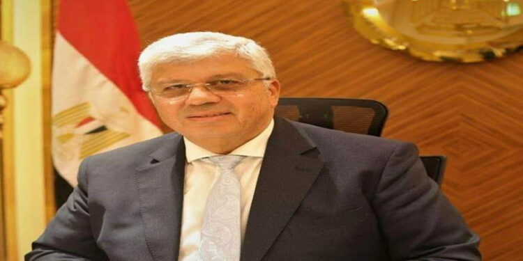 وزير التعليم العالي يهنئ العلماء المصريين المدرجين في قائمة ستانفورد لأفضل ٢٪ من علماء العالم