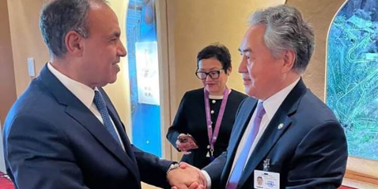 وزير الخارجية والهجرة يلتقي بوزير خارجية قرغيزستان على هامش الجمعية العامة للأمم المُتحدة