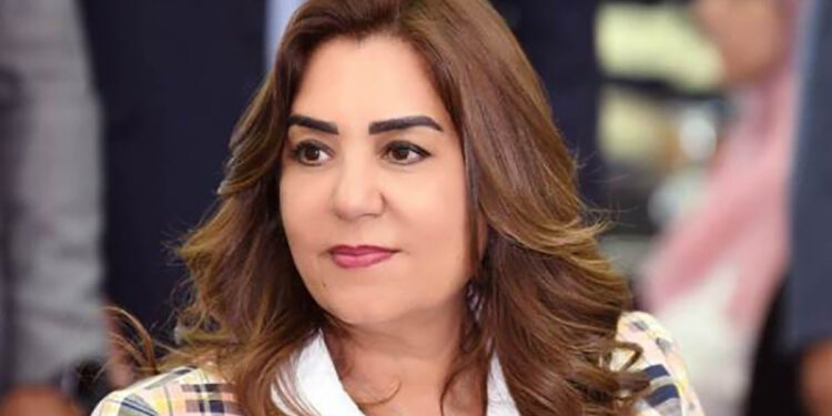 وزيرة التنمية تعلن بدء الفريق العلمي لمحميات البحر الأحمر في رصد الشعاب المرجانية