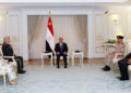 الرئيس السيسي يستقبل قائد القيادة المركزية الأمريكية