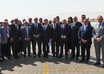 دي بي ورلد تستقبل رئيس جمهورية سنغافورة بميناء السخنة