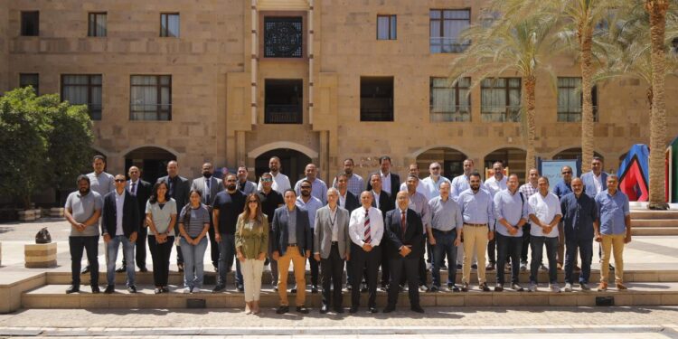 إطلاق أول دبلومة لإدارة سلامة العمليات في مصر بشراكة بين البترول وميثانكس والجامعة الأمريكية