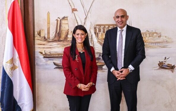 وزيرا التخطيط  والتربية والتعليم يتابعان تطورات تنفيذ الخطة الاستثمارية لقطاع التعليم