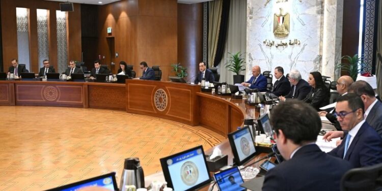 13 قرارات وافقت الحكومة عليهم اليوم الخميس