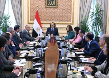 رئيس الوزراء يستعرض مستجدات مشروع إعادة إحياء منطقة نزلة السمان كمقصد سياحي