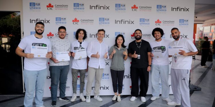 انفينيكس تنظم ورشة عمل للذكاء الاصطناعي والروبوتات