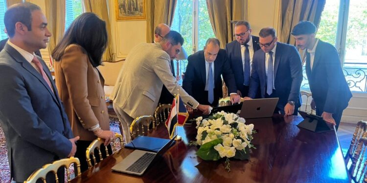 وزير الخارجية يشهد مراسم تدشين الموقع الإلكتروني الجديد للقنصلية العامة لمصر فى باريس