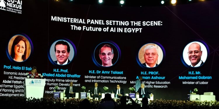 طلعت: 3.3 مليار دولار لتطوير البنية الرقمية وقريبا 250 شركة ناشئة في الذكاء الاصطناعي