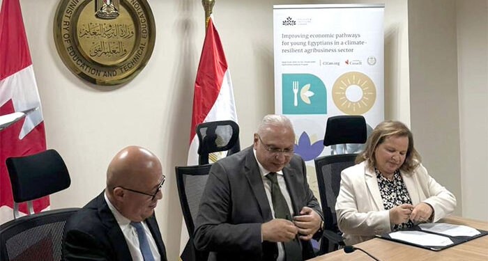 شراكة بين التعليم ودالتكس لإنشاء مدرستين فنيتين في الزراعة التكنولوجية