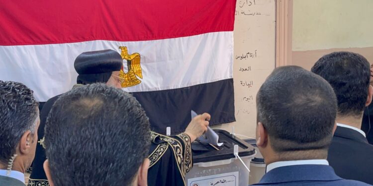 وصول البابا تواضروس الثاني للإدلاء بصوته في انتخابات مجلس النواب
