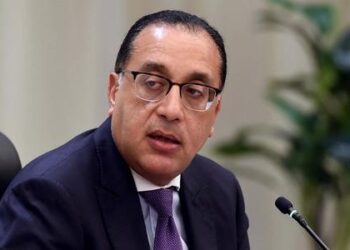 رئيس الوزراء يلتقى نظيره القطرى بالعاصمة الدوحة