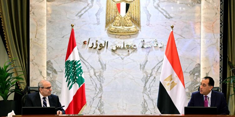 رئيسا وزراء مصر ولبنان يترأسان اجتماع اللجنة العليا المصرية اللبنانية المشتركة لاستعراض ملفات التعاون محل الاهتمام المشترك بين البلدين