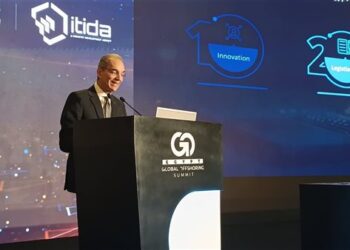 وزير الاتصالات: مصر تتصدر سرعة الإنترنت في أفريقيا بعد استثمارات 6 مليارات دولار