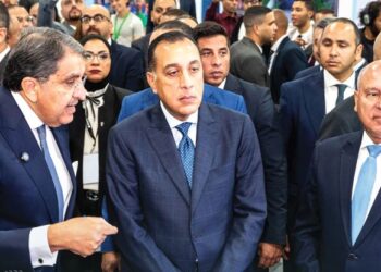 إي فاينانس تؤكد ريادتها في دعم التحول الرقمي بقطاعي النقل والصناعة