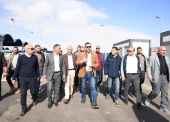 وزير الإسكان يتفقد مشروعي الموقف الإقليمي ومبنى المجمع الشرطي بمدينة حدائق العاصمة