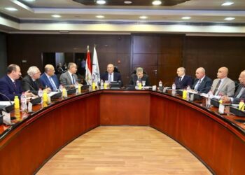 وزير الصناعة والنقل يترأس اجتماع الجمعية العامة العادية وغير العادية لشركة موانئ مصر البحرية