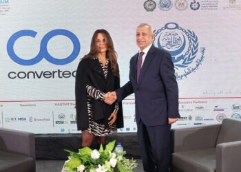 الأكاديمية العربية تعتمد برنامجاً تعليمياً جديداً في التسويق الرقمي بالتعاون مع Converted