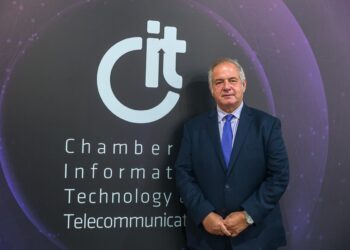 خالد إبراهيم: المرحلة المقبلة تستهدف دعم القدرة التنافسية لقطاع تكنولوجيا المعلومات