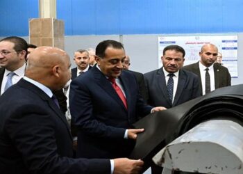 رئيس الوزراء يتفقد مشروع رفع كفاءة وتأهيل مركز تكنولوجيا دباغة الجلود بمدينة الروبيكي