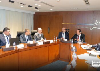 تعاون بين «مستقبل مصر» وتنظيم الاتصالات لدعم البنية التحتية الذكية