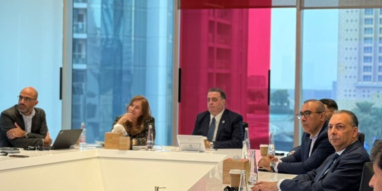 «إي هيلث» ووزارة الصحة يقودان جولة إقليمية لدعم التحول الرقمي الصحي