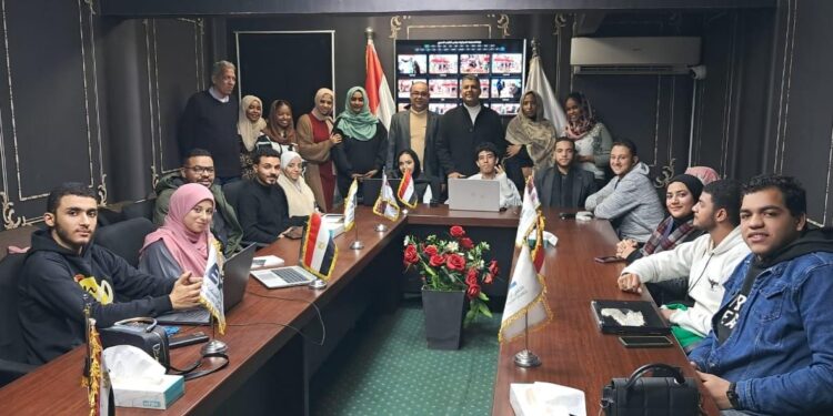 وفود دولية تزور غرفة عمليات مجلس الشباب المصري للاطلاع على تجربة متابعة الانتخابات