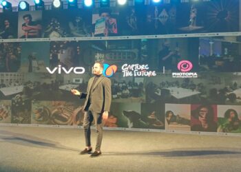 مع X300 Pro.. فيفو تنتقل إلى فئة الهواتف الرائدة محليًا