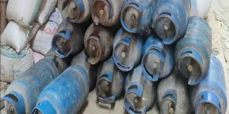 فرص عمل بشركة لصناعة الأنابيب فى الجيزة.. قدم الان