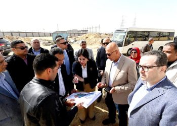 وزيرة الإسكان تتفقد وحدات المبادرة الرئاسية “سكن لكل المصريين” وتتابع أعمال المرافق بمدينة حدائق العاصمة
