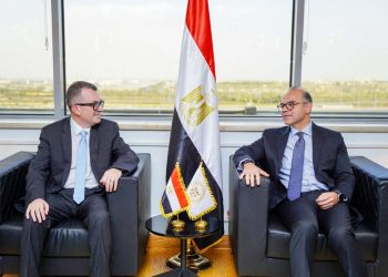 وزيرا التخطيط والاستثمار يبحثان تحديث آليات قياس الادخار القومي ورفع جودة البيانات الاقتصادية