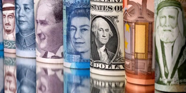 أسعار العملات في مصر اليوم السبت