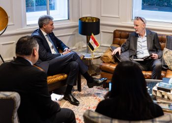 وزير السياحة والآثار يلتقي مع ممثل منصة Trip Advisor