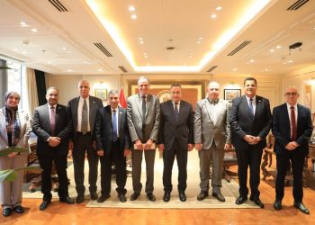 وزير التعليم العالي يؤكد دعم الدولة الكامل لتطوير الجامعات التكنولوجية وتعزيز شراكاتها الدولية والصناعية