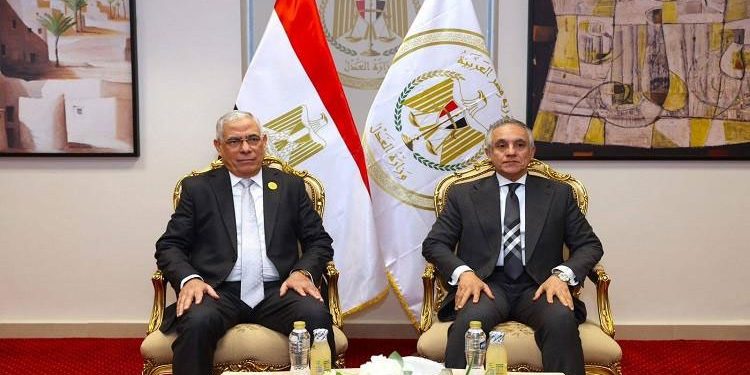 وزير العدل يستقبل النائب العام لتهنئته بتولي مهام منصبه