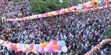 رئيس مجلس الوزراء يعلن إجازة عيد الفطر المبارك