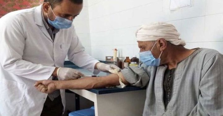 «الصحة»: مبادرة الرعاية الصحية لكبار السن تخدم أكثر من 2.1 مليون مواطن لتعزيز جودة حياتهم