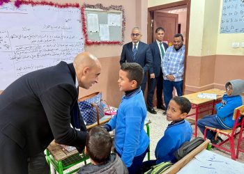 وزير التربية والتعليم يفاجئ مدارس قنا لمتابعة انضباط سير العملية التعليمية